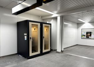市民広場駅2階コンコース（改札内）
